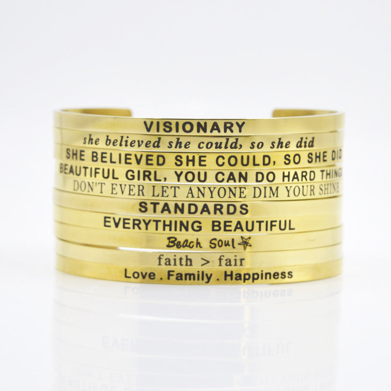 Letras de acero inoxidable de oro de 4 mm al por mayor titanio acero C Shape Breathe Dream Pulsera intrépida